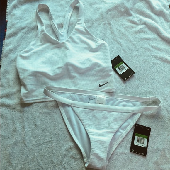 ✨NIKE Athletic Bikini Set - Picture 2 of 10